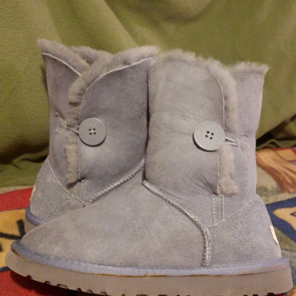 Authentic UGG Bailey Button Gray Boots sz7 - Picture 8 of 8
